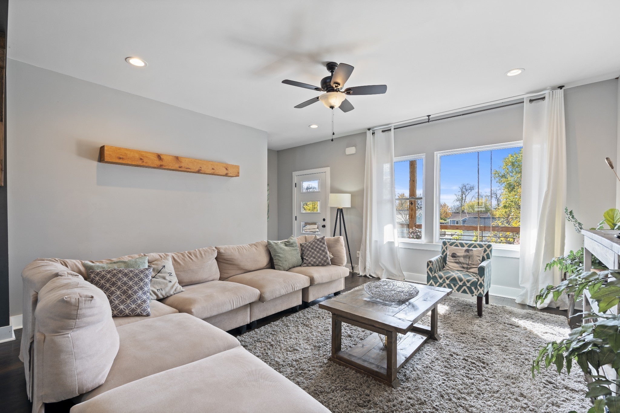 844 Cherokee Ave 11