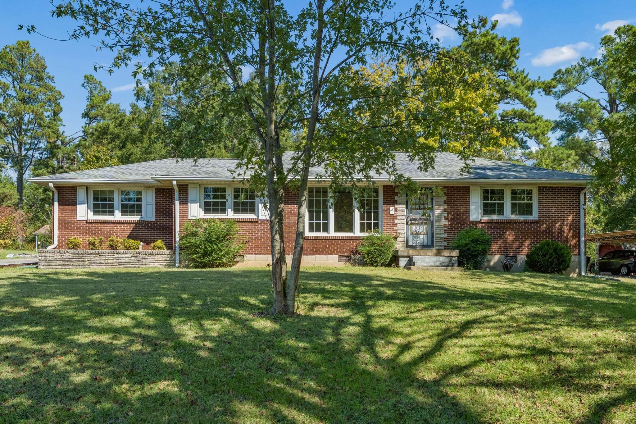 3-bed listing at 709 Stanvid Dr, Nashville