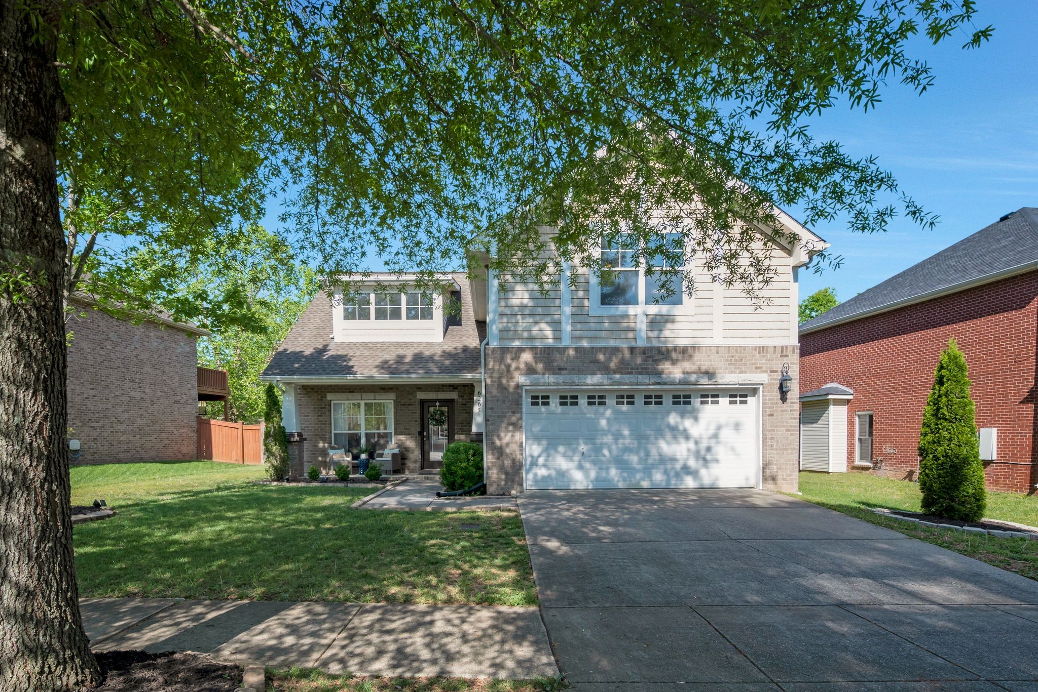 6265 Rivervalley Dr