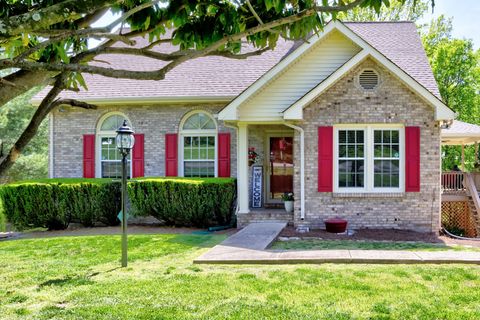 1890 Bradbury Rd Adams TN 37010