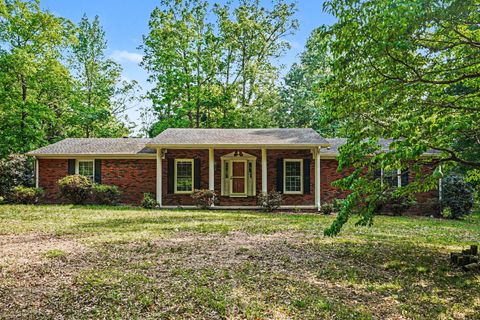 Photo of 3005 Highway 52 W, Lafayette, TN 37083 (MLS # 3183861)