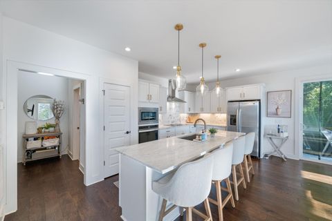 3108B Curtis St Nashville TN 37218