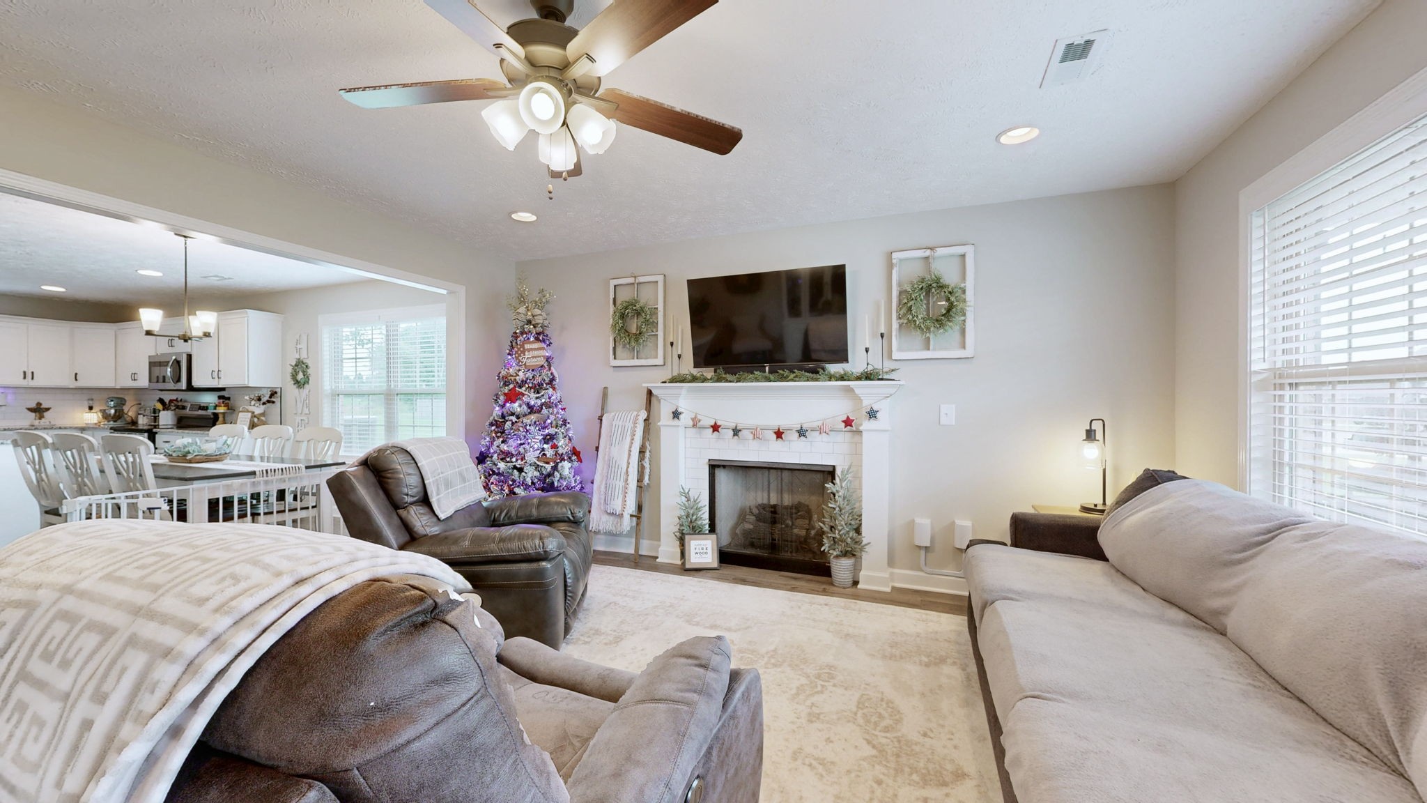3050 Ronstadt Dr