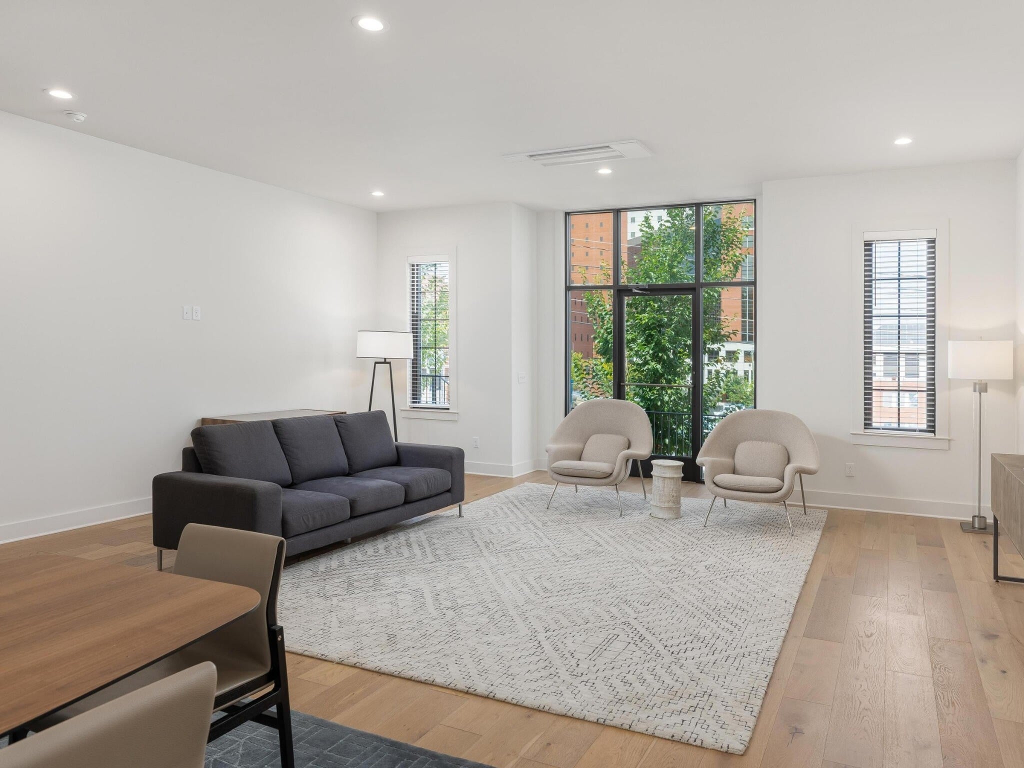 1036 E 4th Street 103