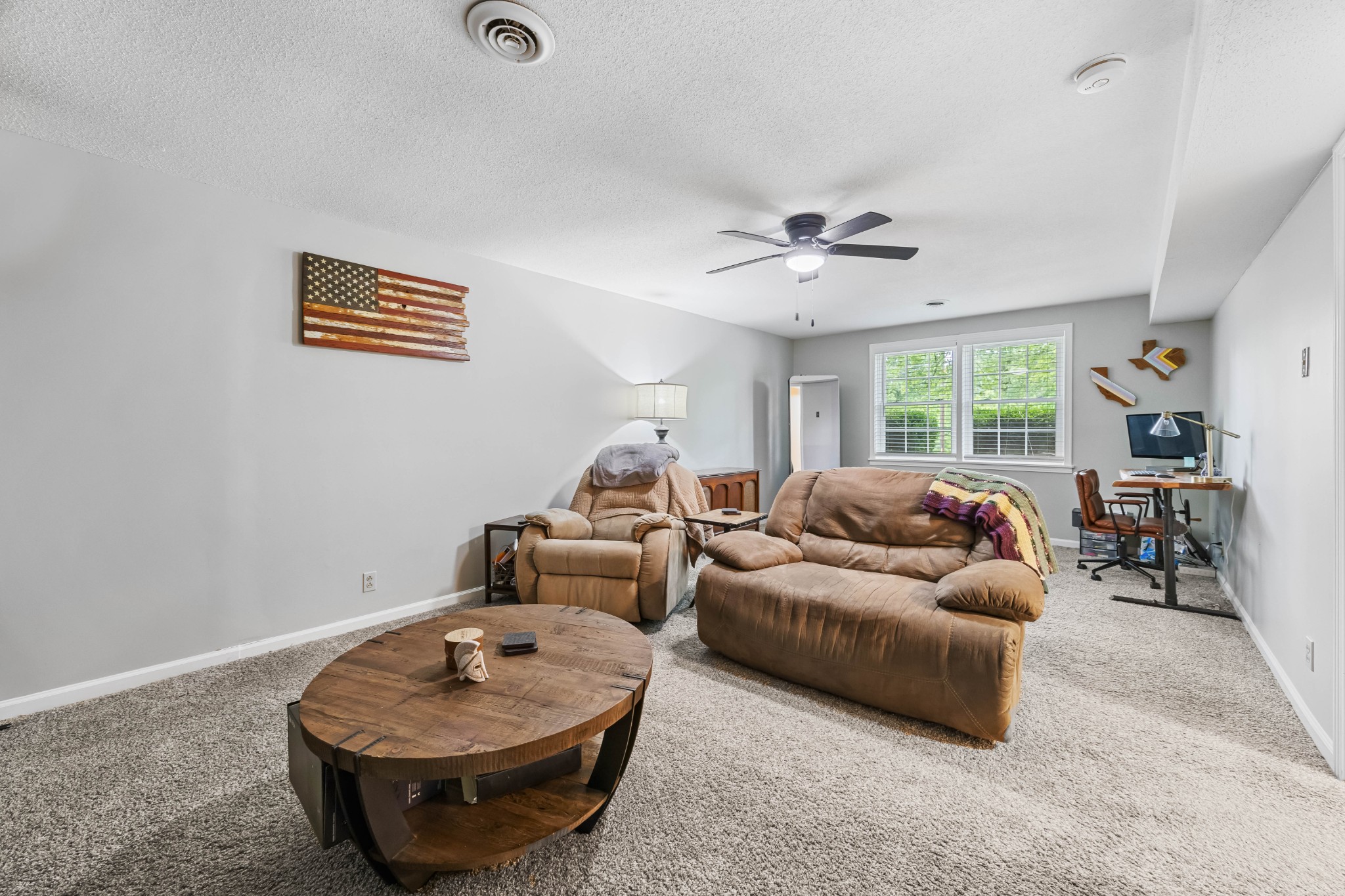 404 Warren Cir