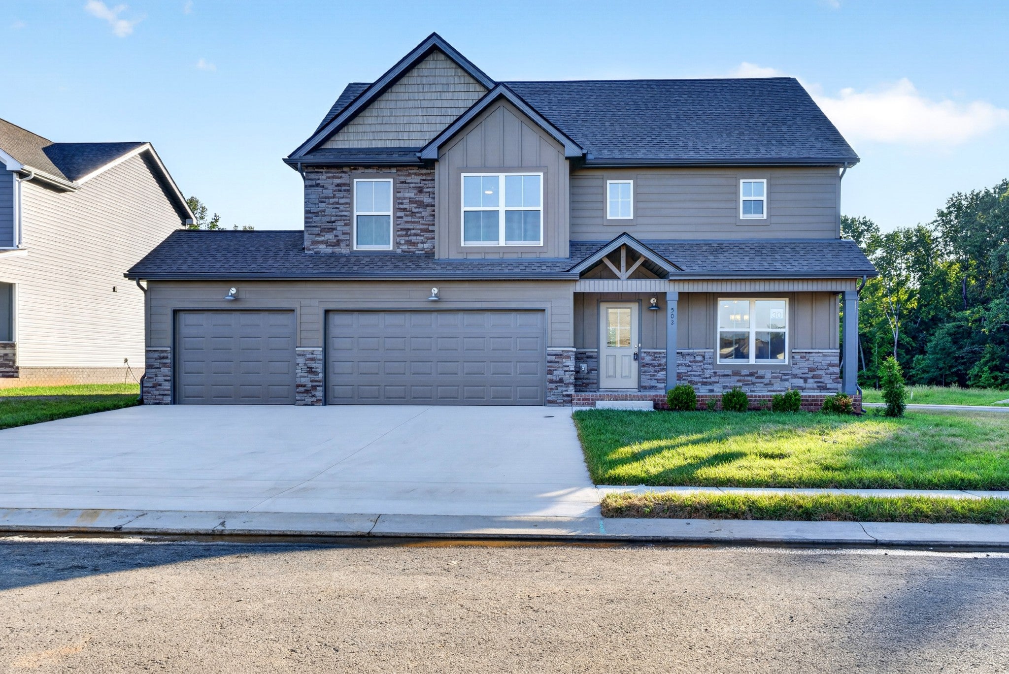 502 Willow Park Dr