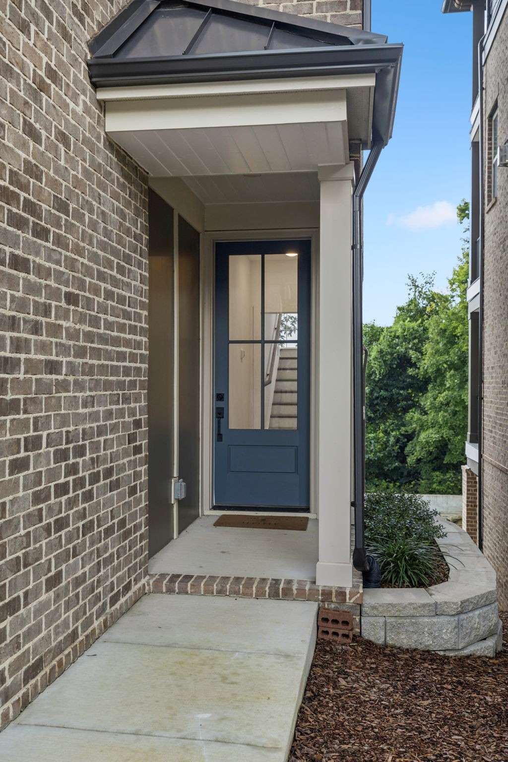 207 Daydreamer Lane