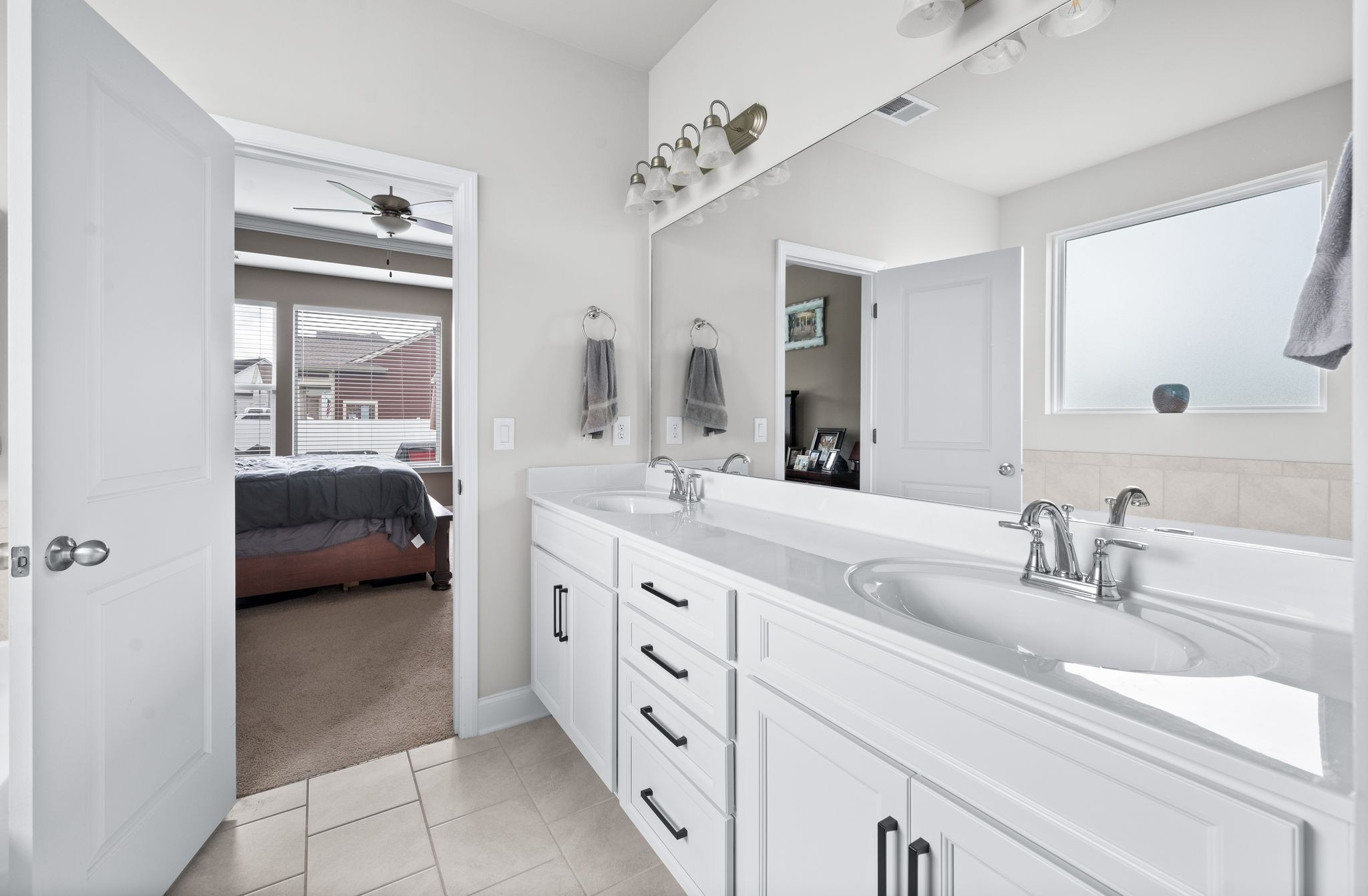 Mount Juliet, Tennessee 37122, United States, 4 Bedrooms Bedrooms, ,3 BathroomsBathrooms,Residential,Active,155987