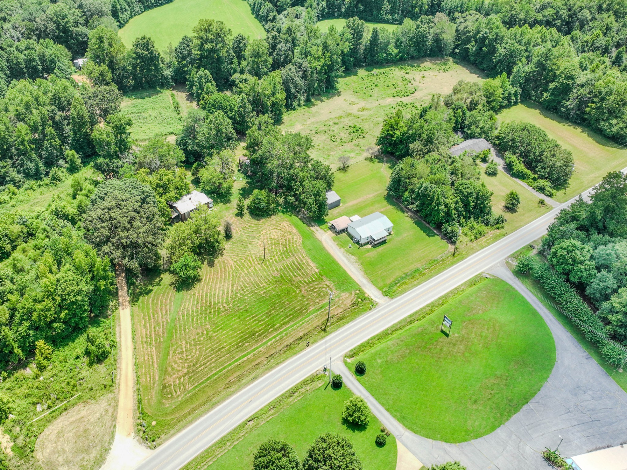 126 Campbellsville Pike