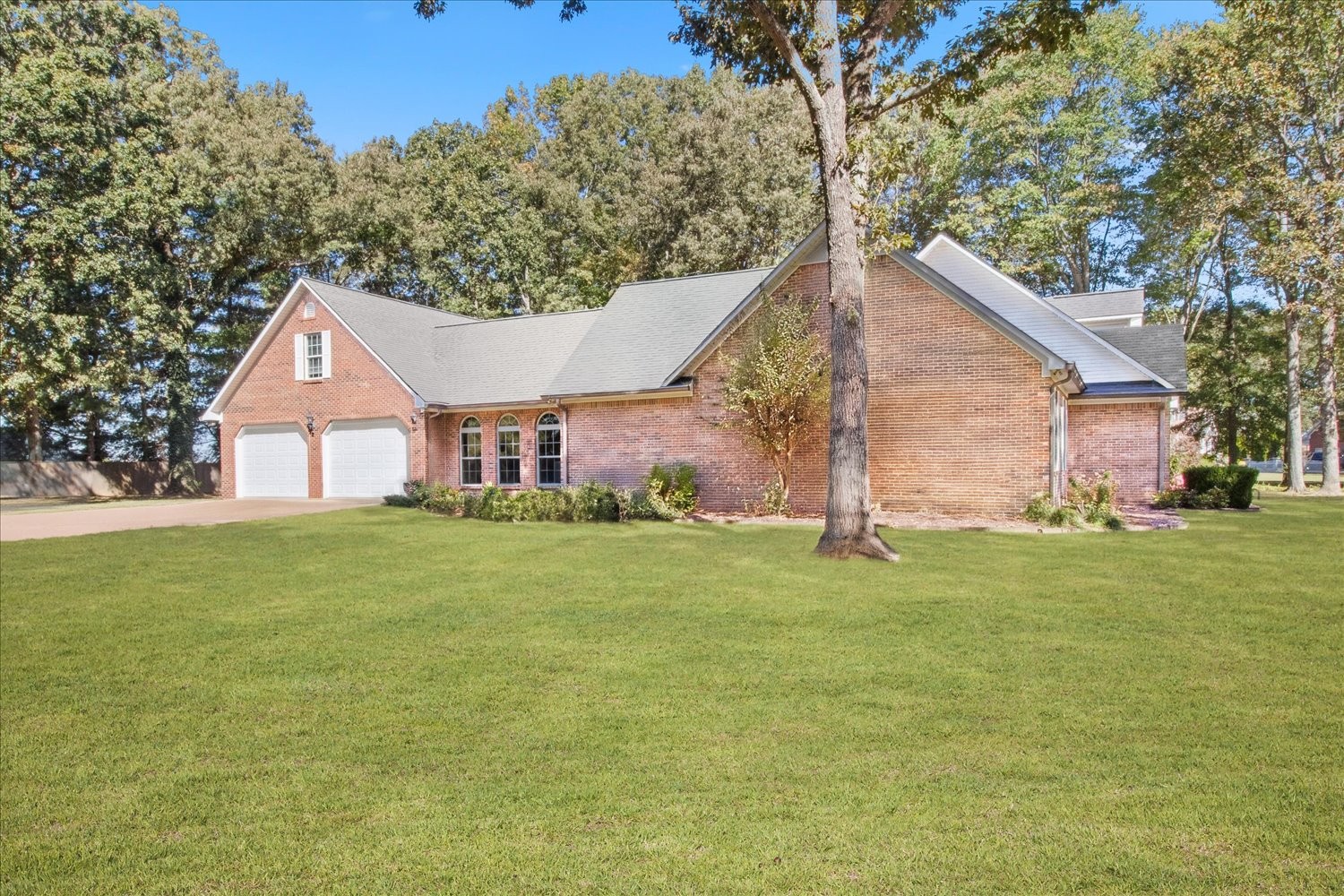 48 Woodland Cir