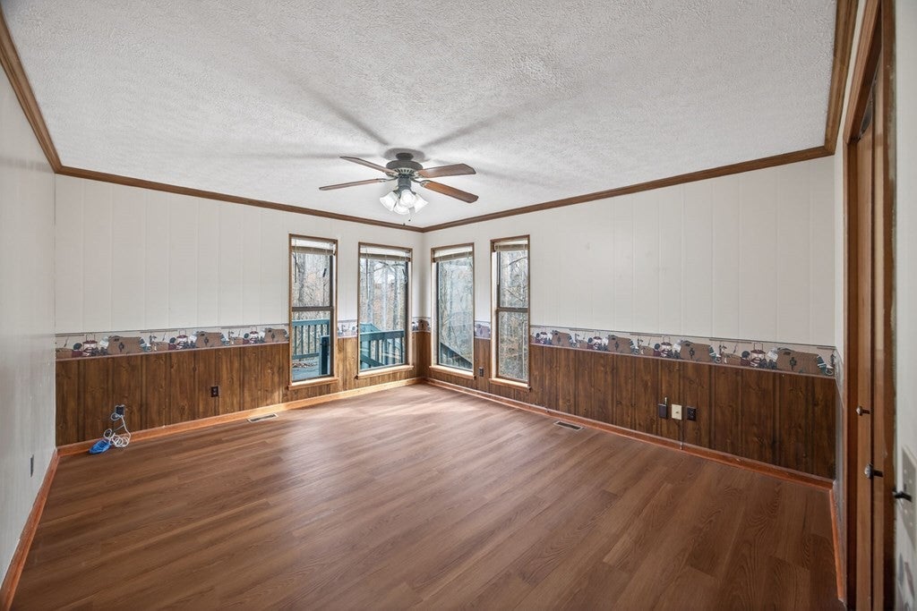 2400 Burgess Falls Rd