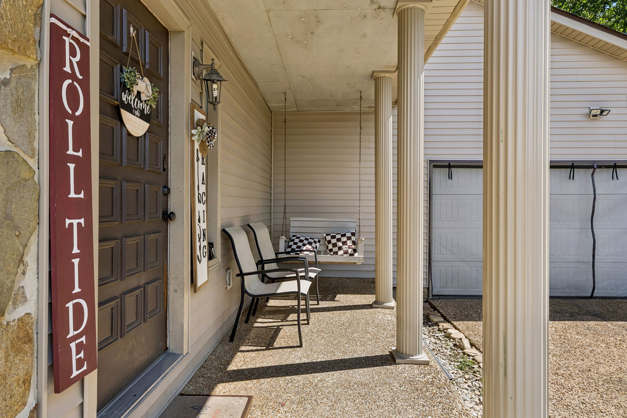211 Hickory Hollow Rd