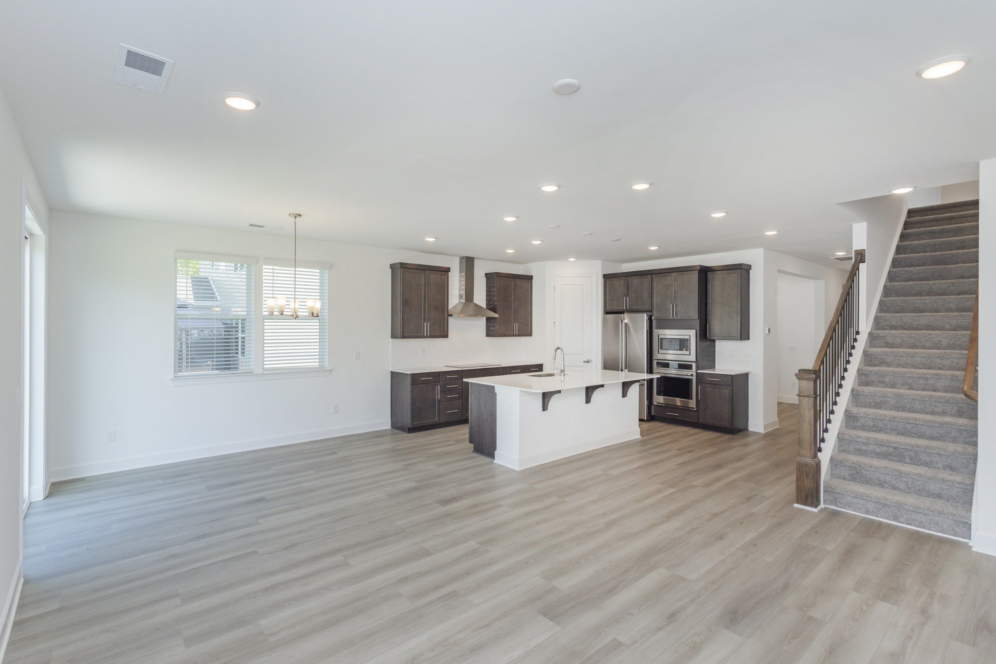 203 Acmon Blue Road