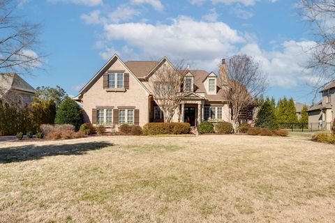 8 Spyglass Hl Brentwood TN 37027