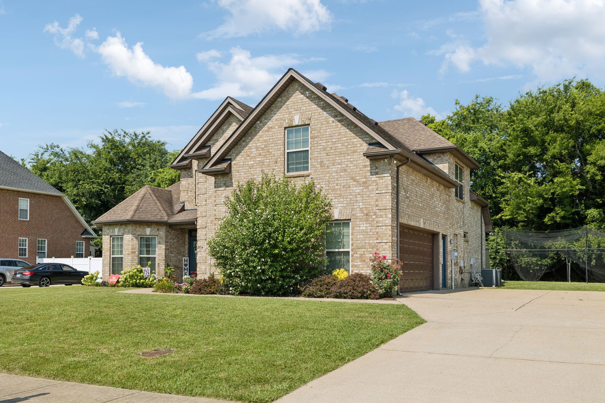 2714 United Dr