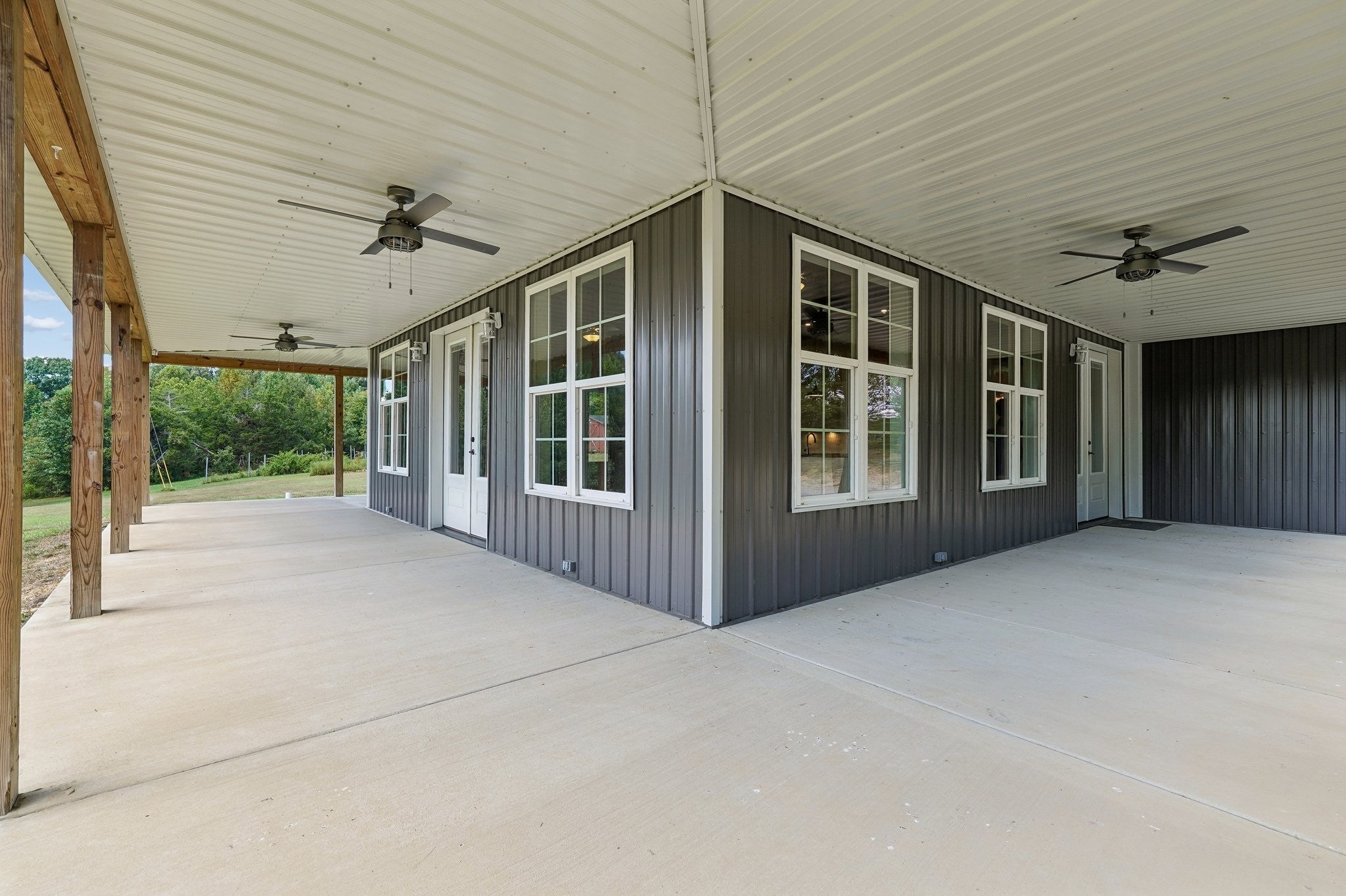 7130 Highway 31E