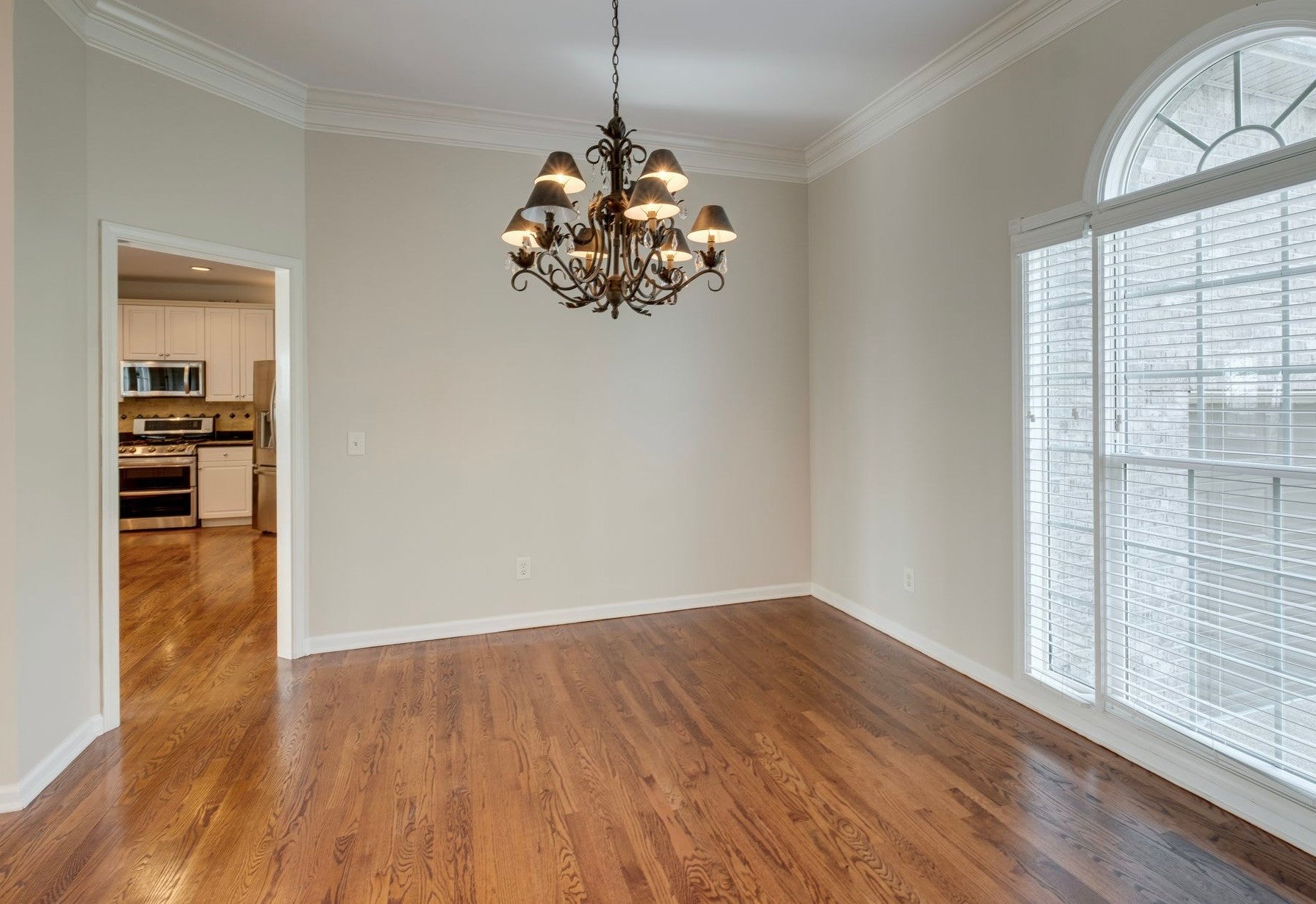 182 Spy Glass Way