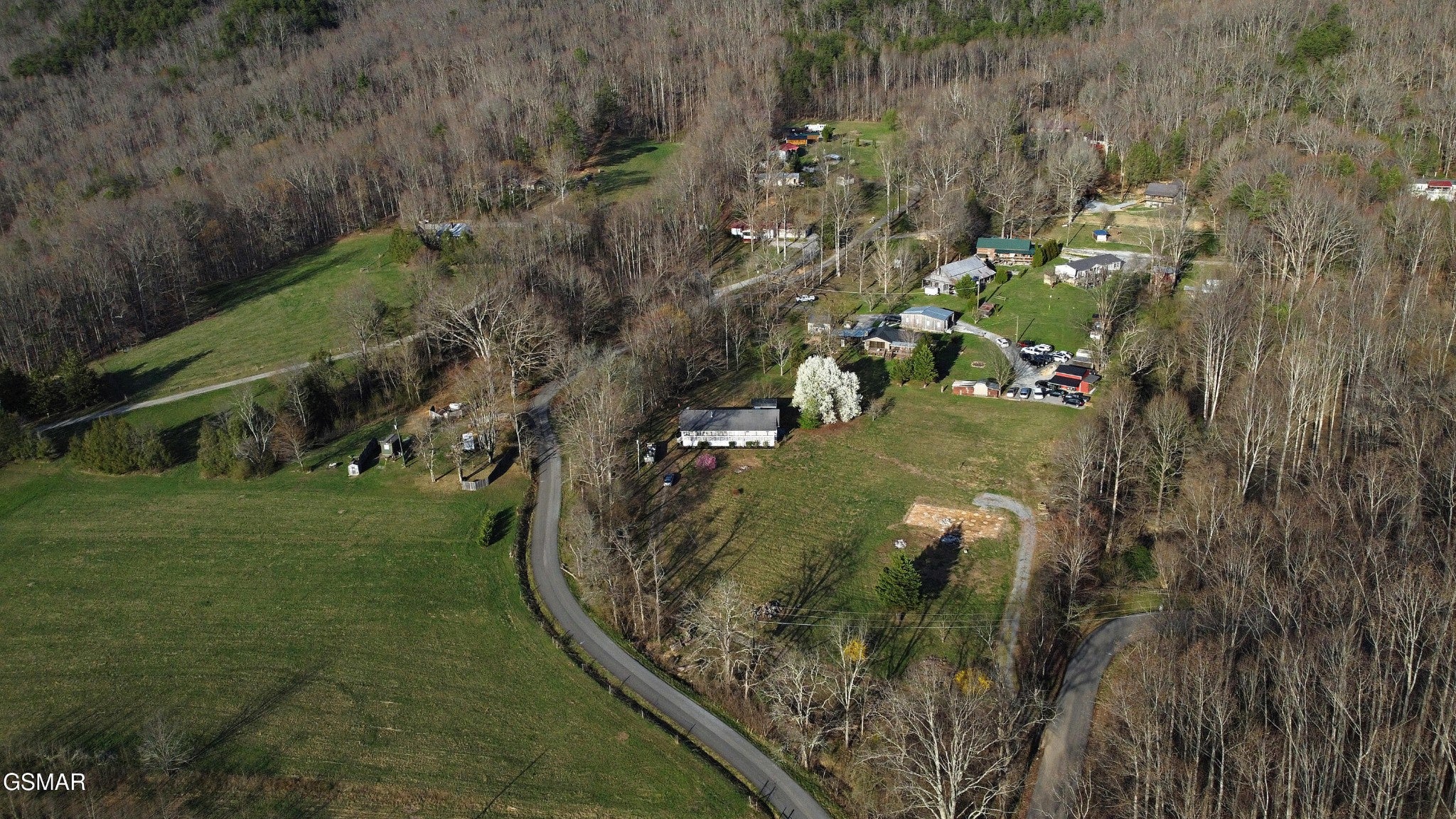 2737 Clabo Road