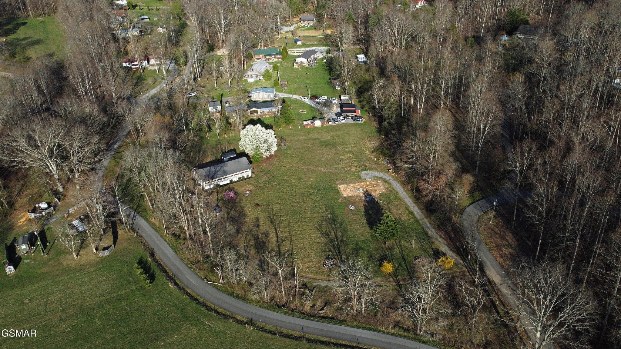 2737 Clabo Road