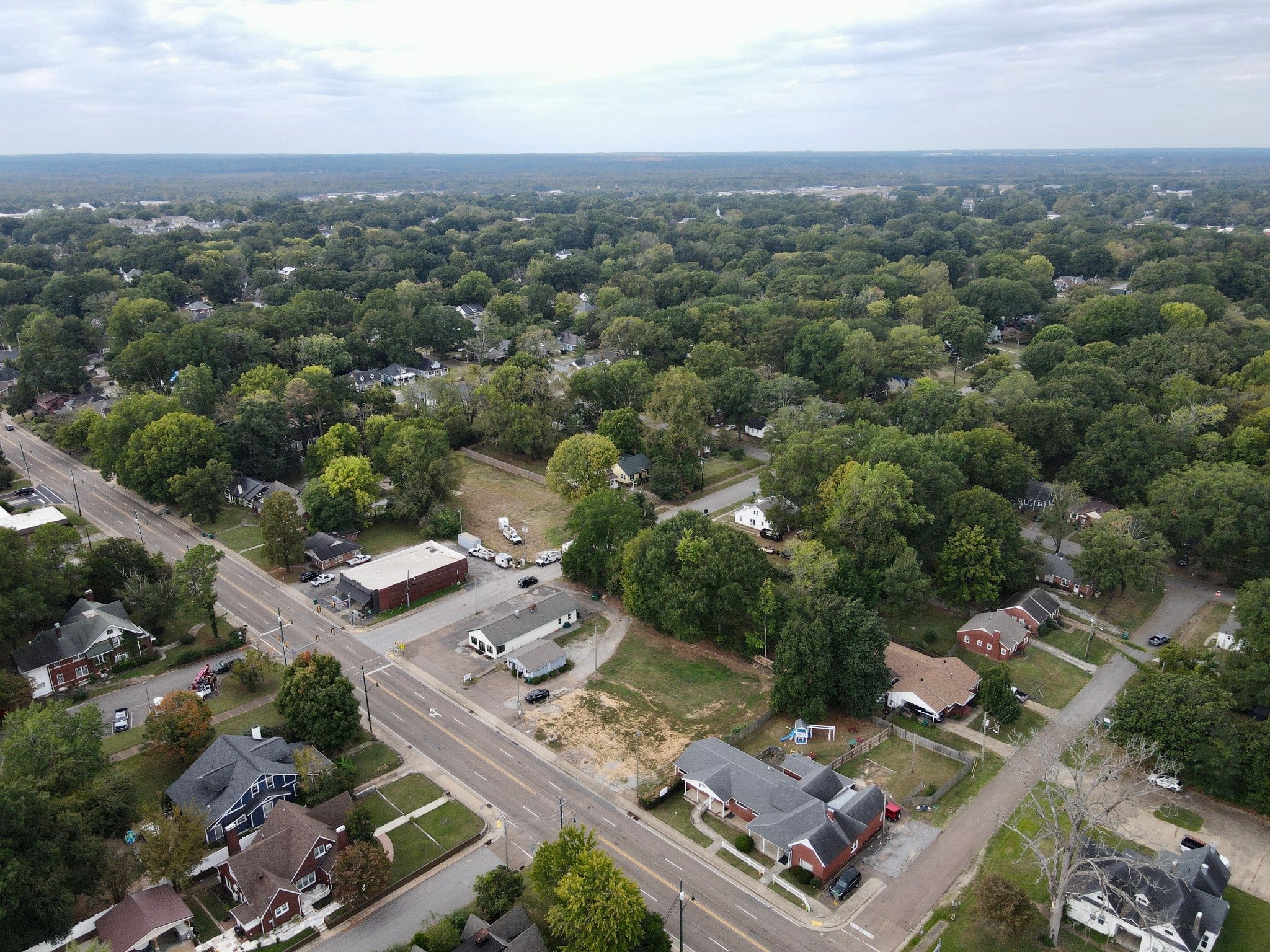 935 N Highland Ave
