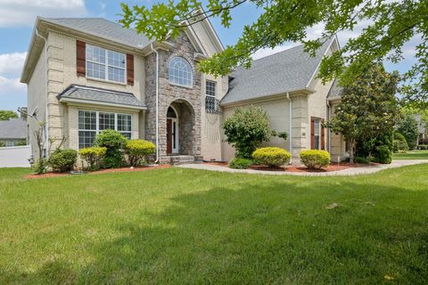 1343 Dunraven Dr Murfreesboro TN 37128