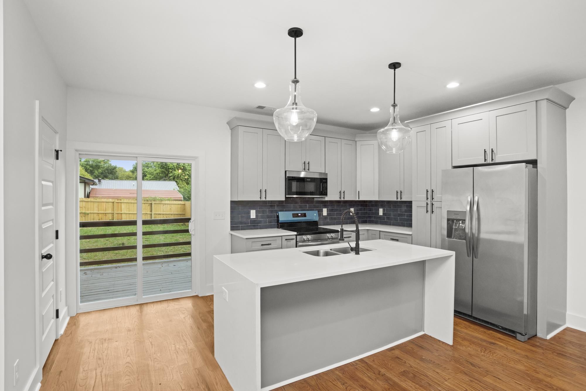 507 Demoss St 110