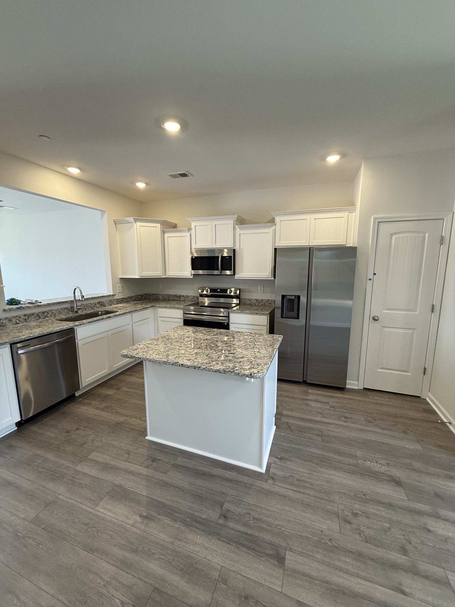 259 Streamflow Drive