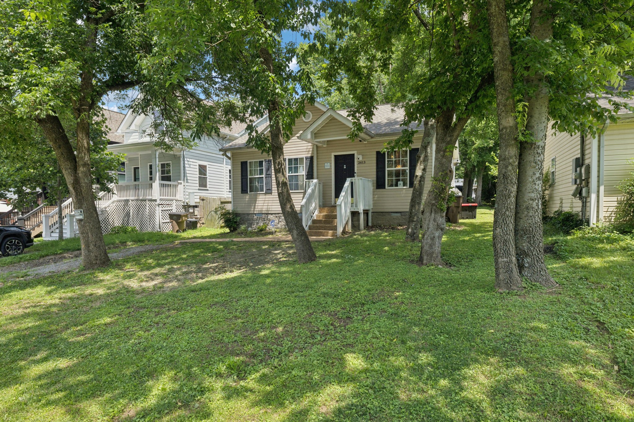 2613 Pennington Ave