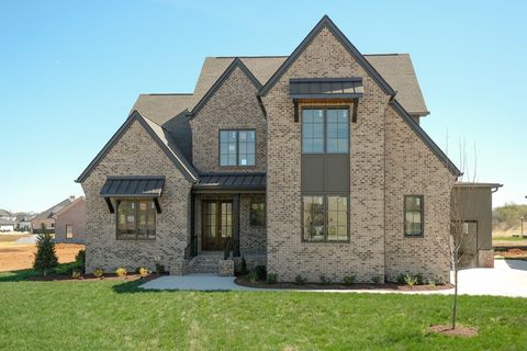 1922 Gene Dixon Dr Murfreesboro TN 37129