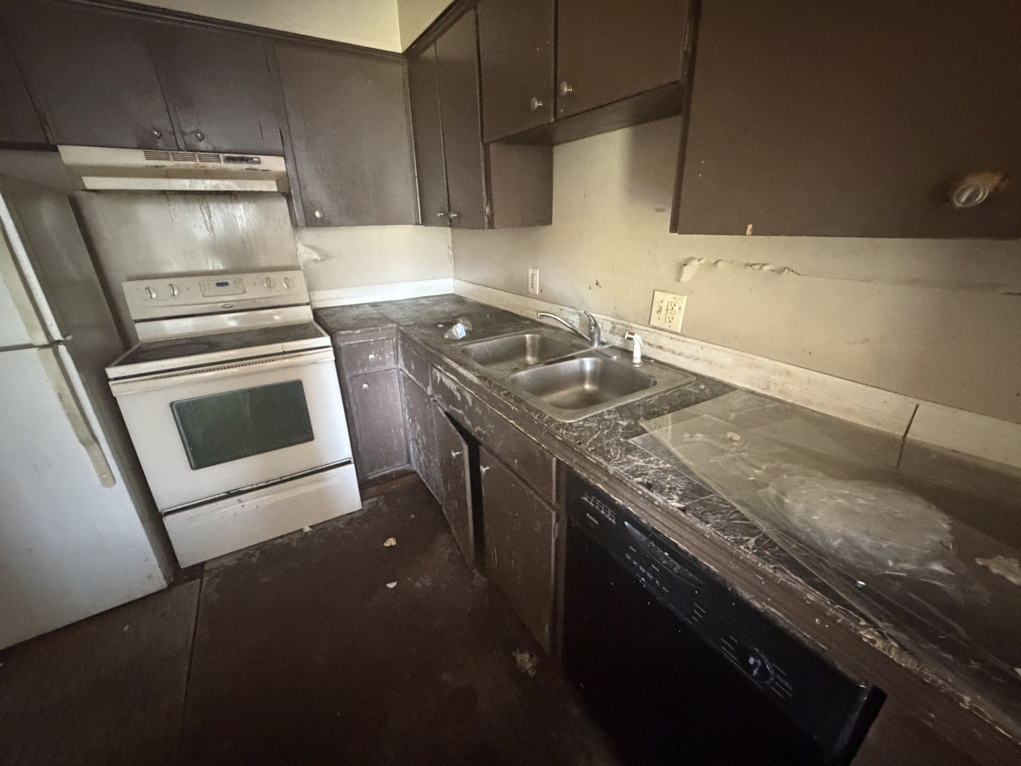 323 Forest Park Rd 6-13