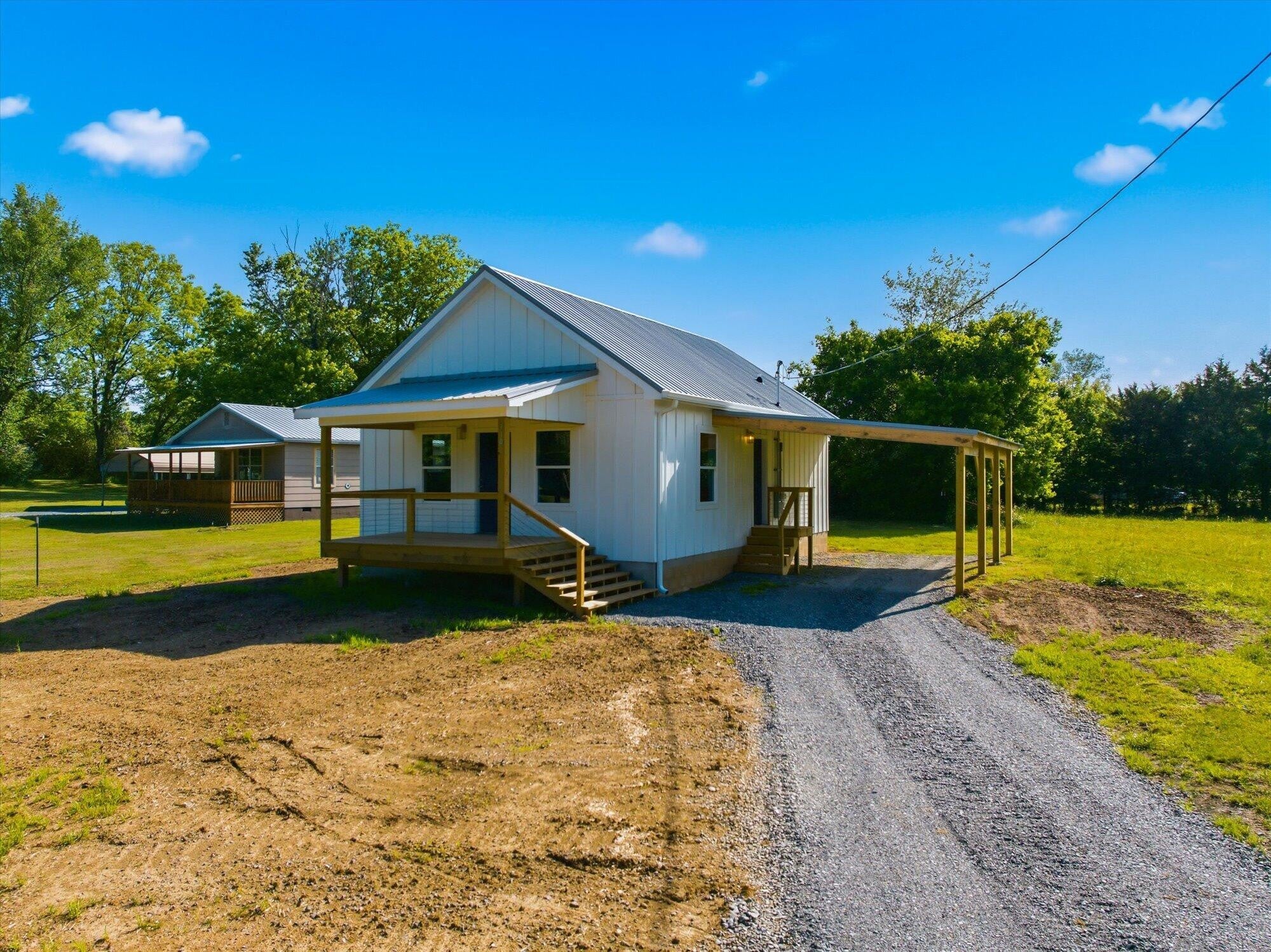 310 Manilla Road