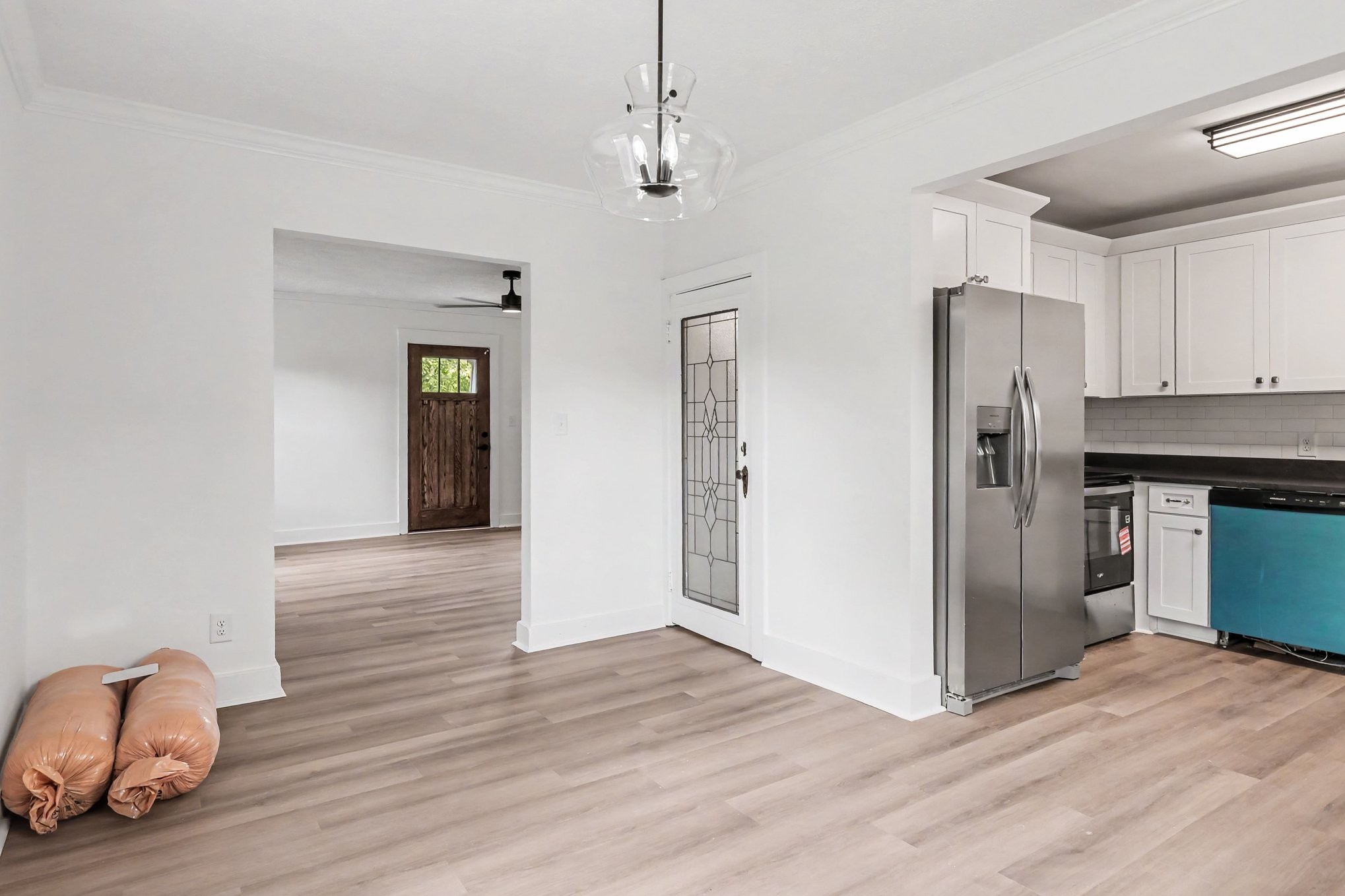 416 W Bend Dr