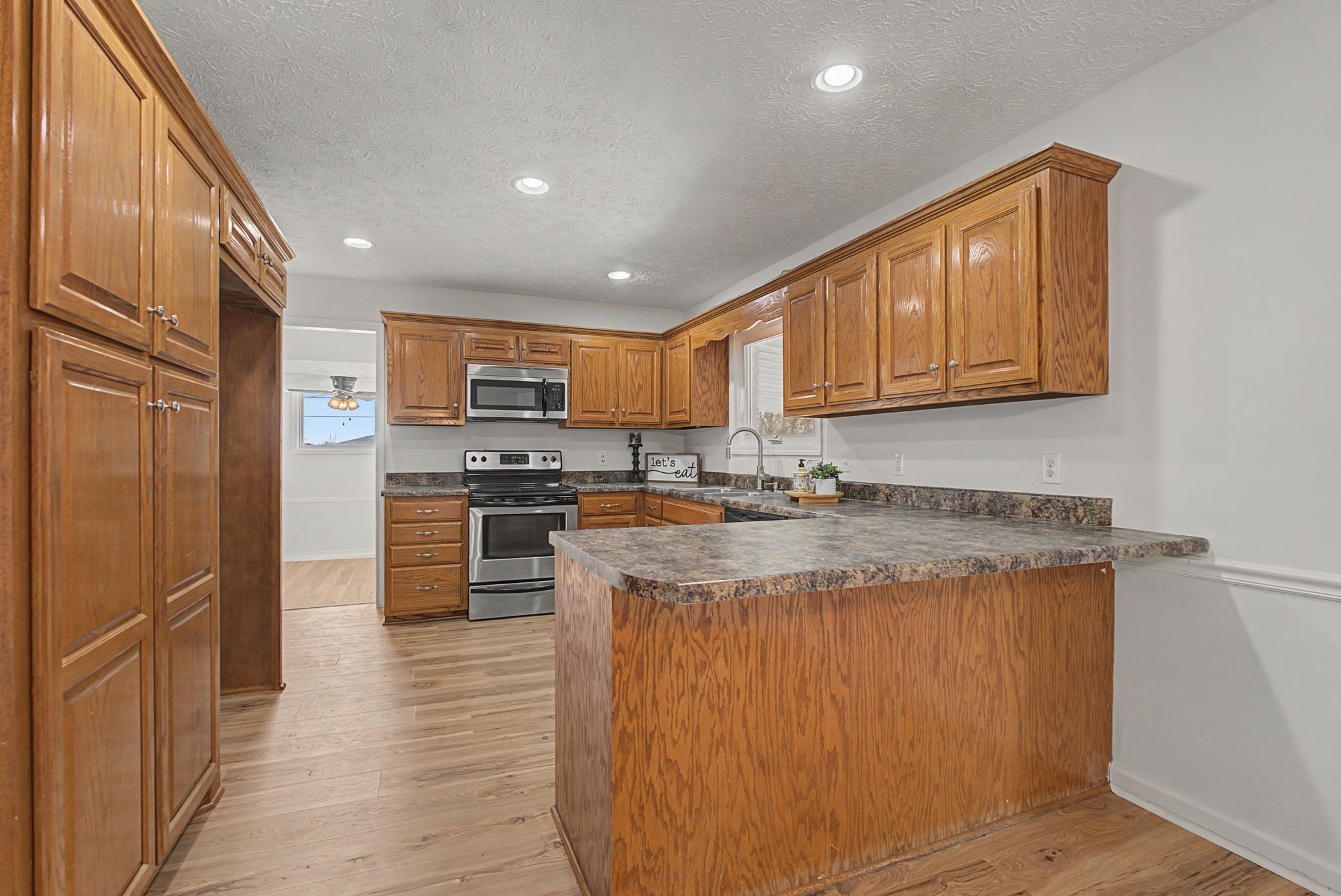 206 Blue Ribbon Pkwy