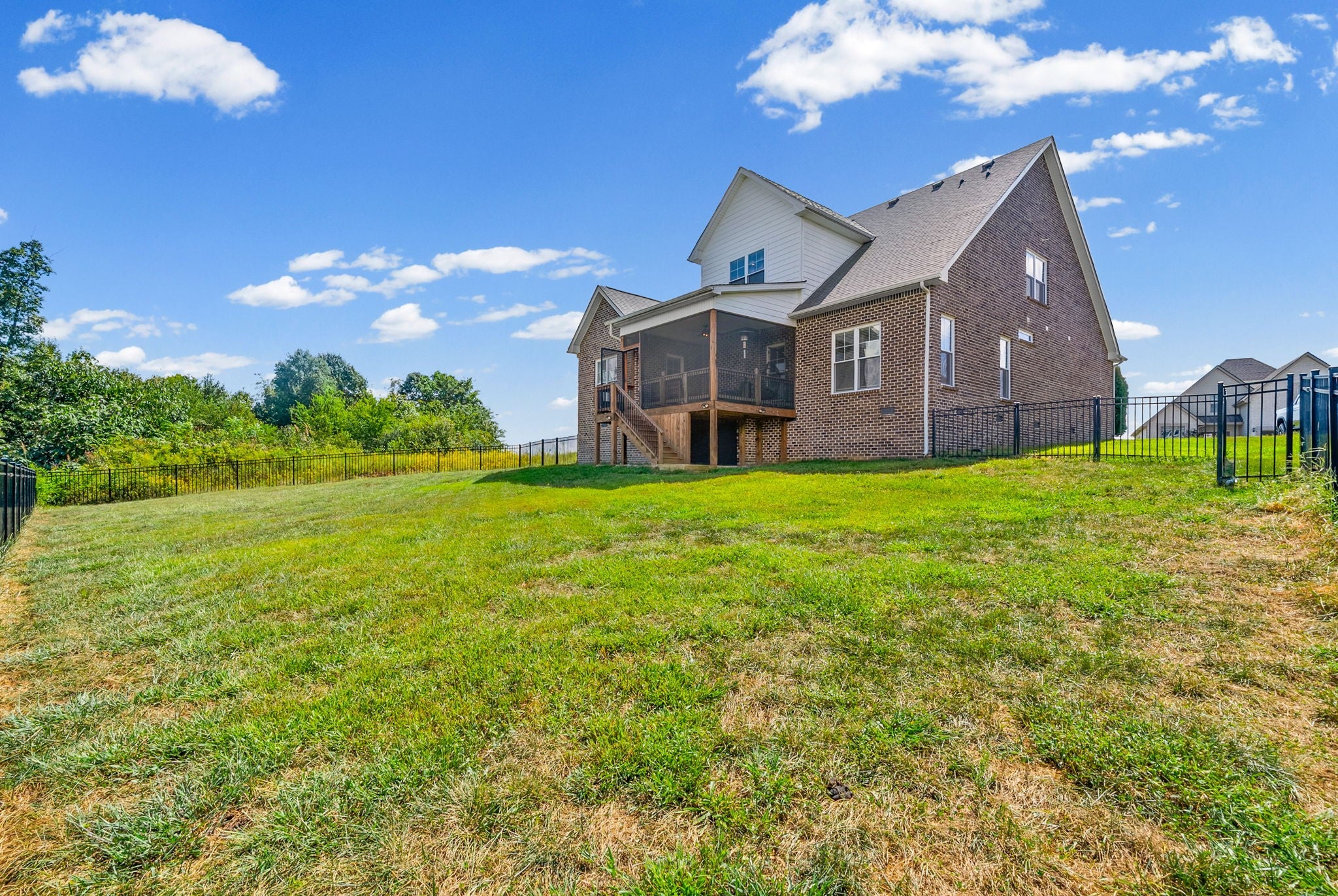 1581 Hereford Blvd