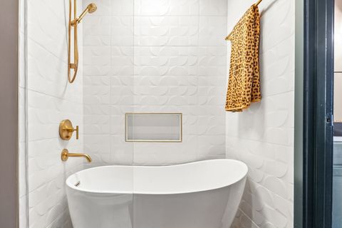 600 12th Ave S 902 Nashville TN 37203