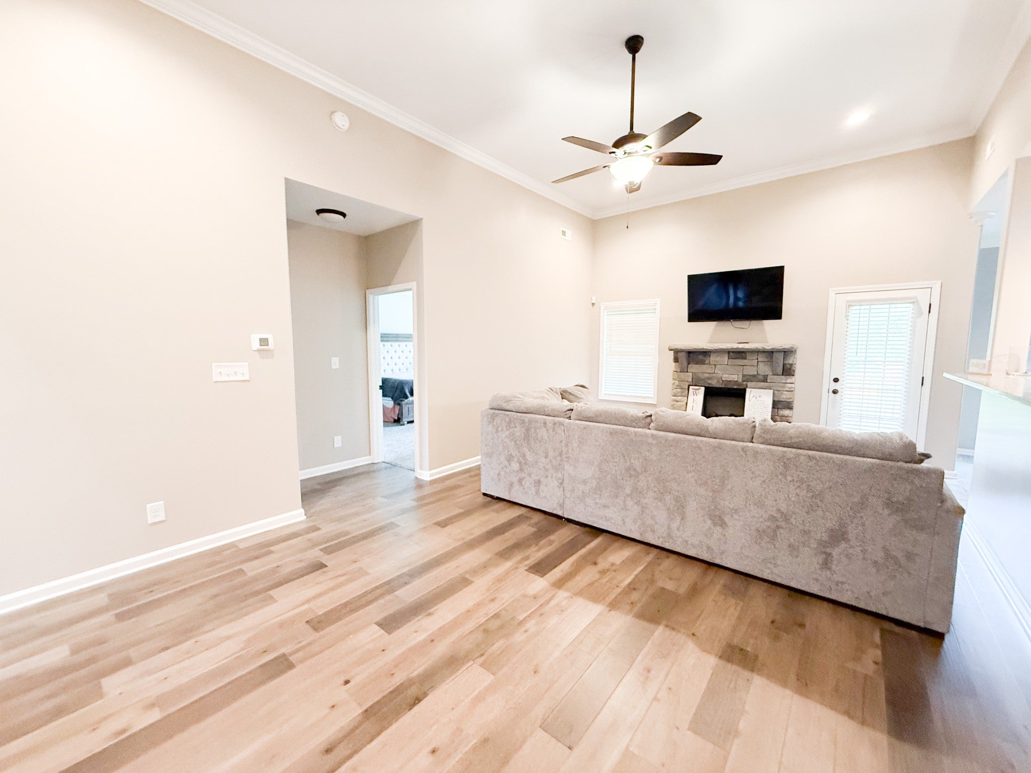 1727 Oak Forest Dr