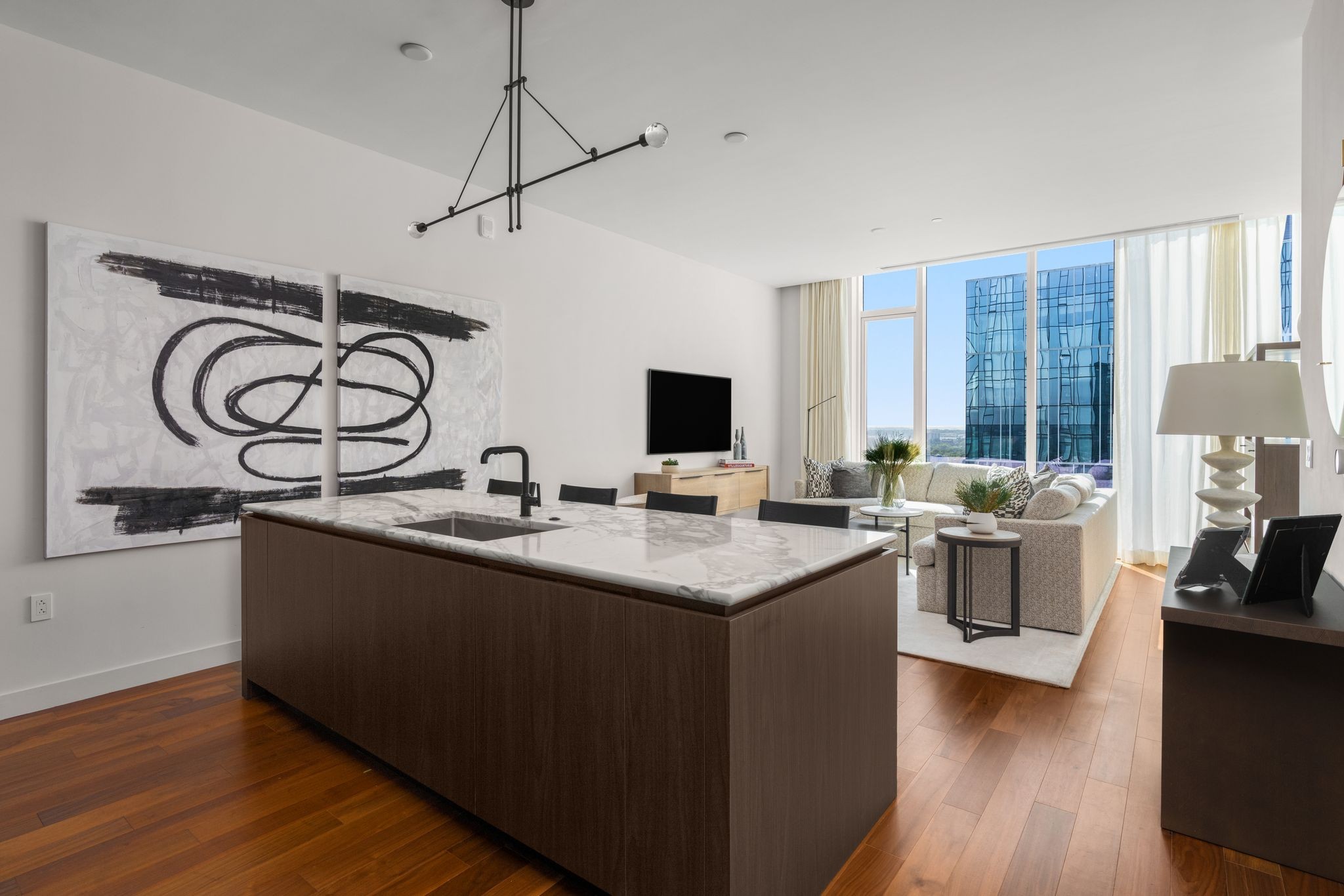 160 2nd Avenue S 2104