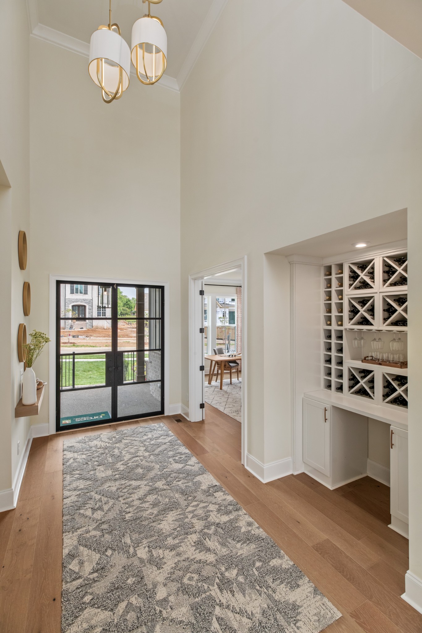 5701 Nola Dr