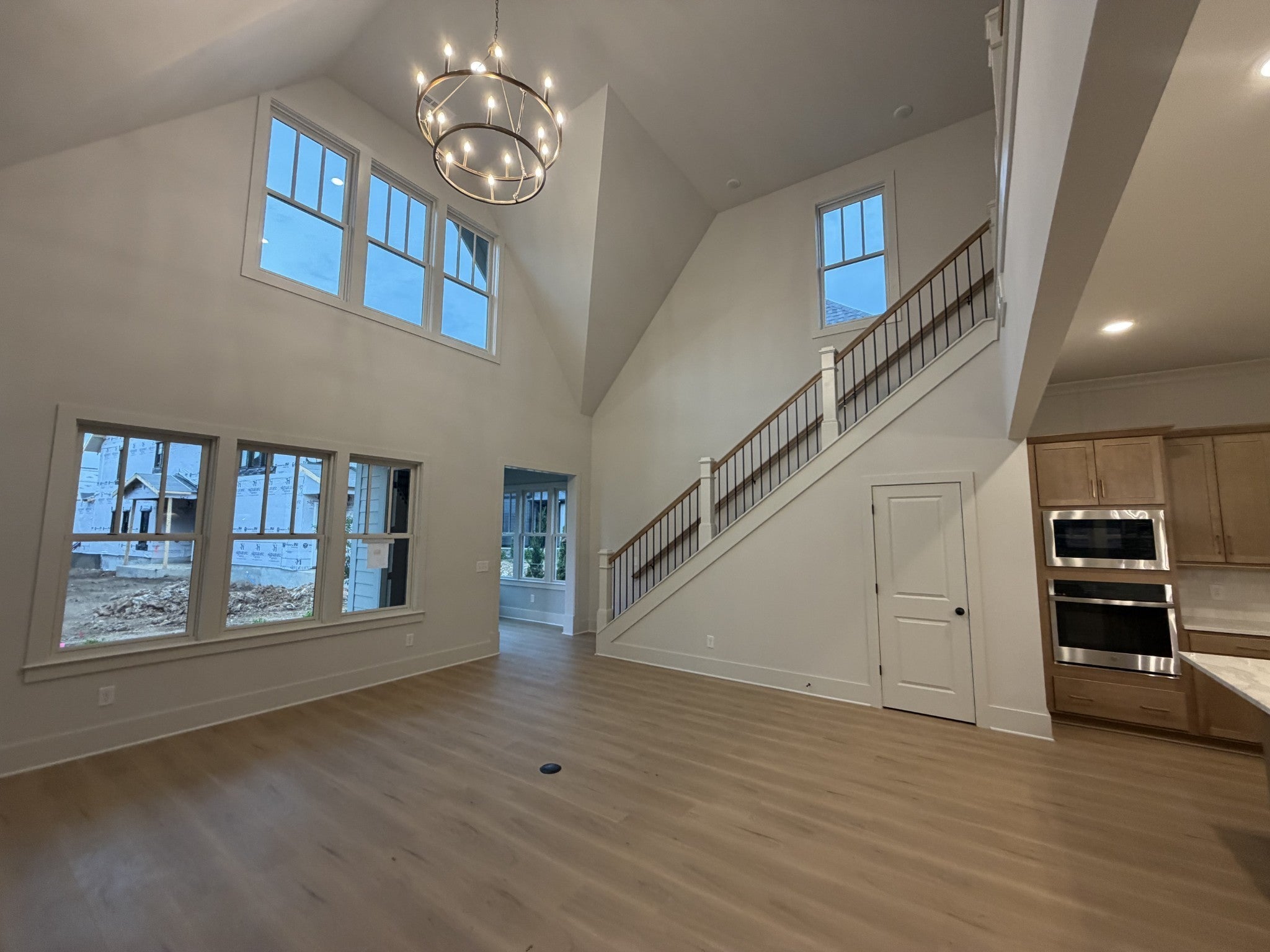 2549 Buckner Lane