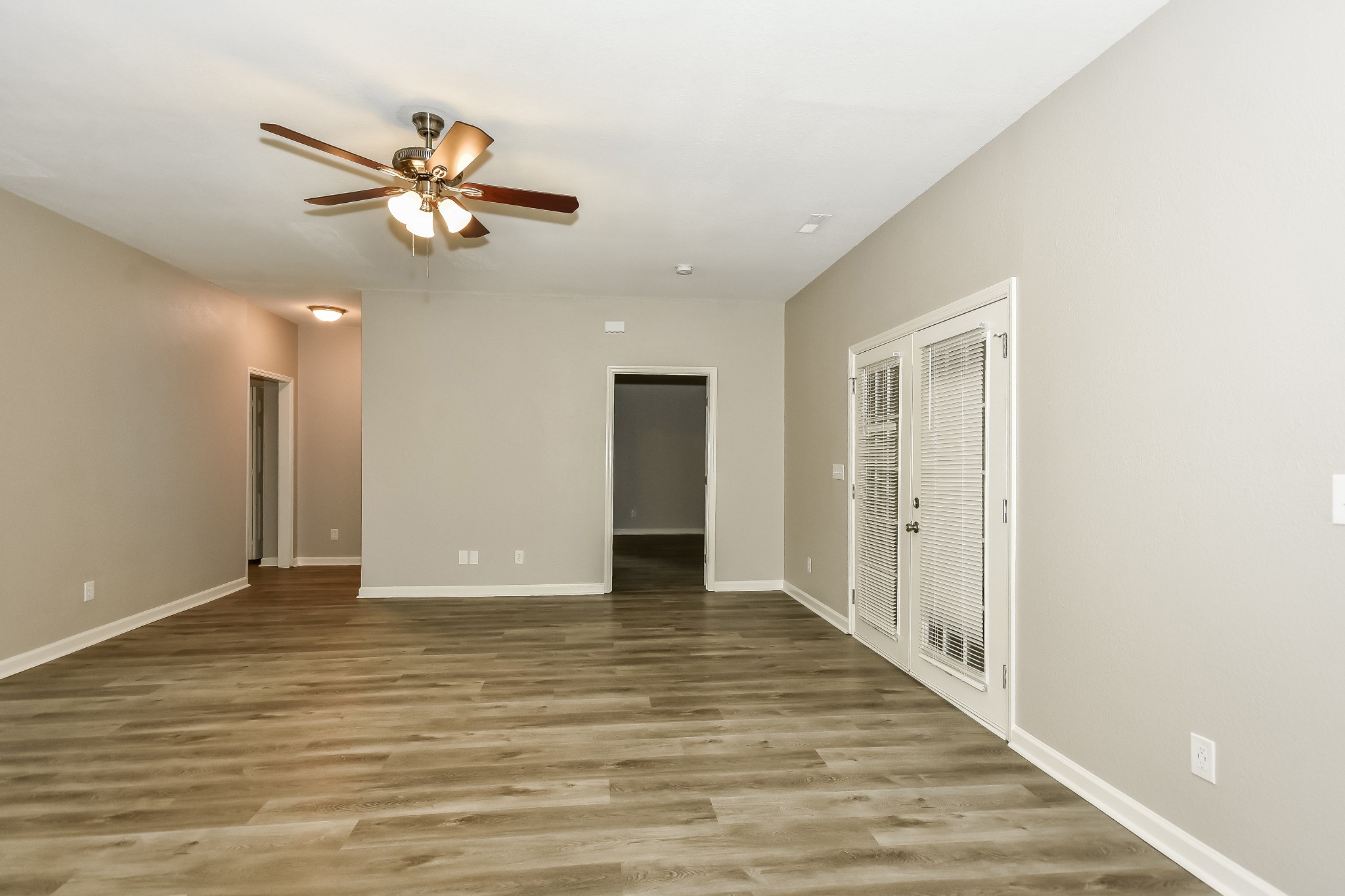 7742 Sawyer Brown Rd