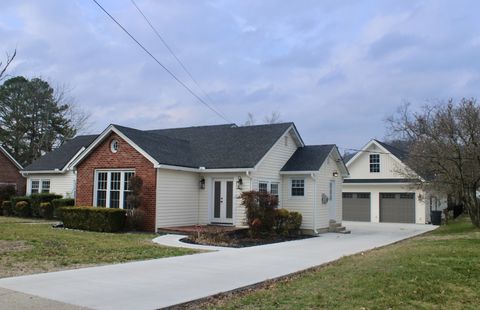 225 Jackson Ave Carthage TN 37030