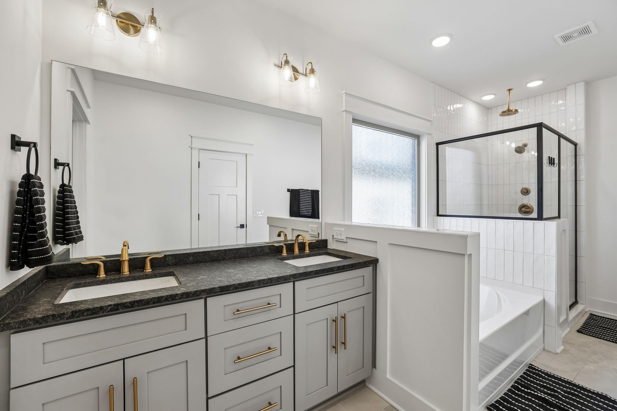 3405 Bootknife Dr
