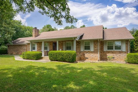 1411 Bunker Hill Rd Cookeville TN 38506