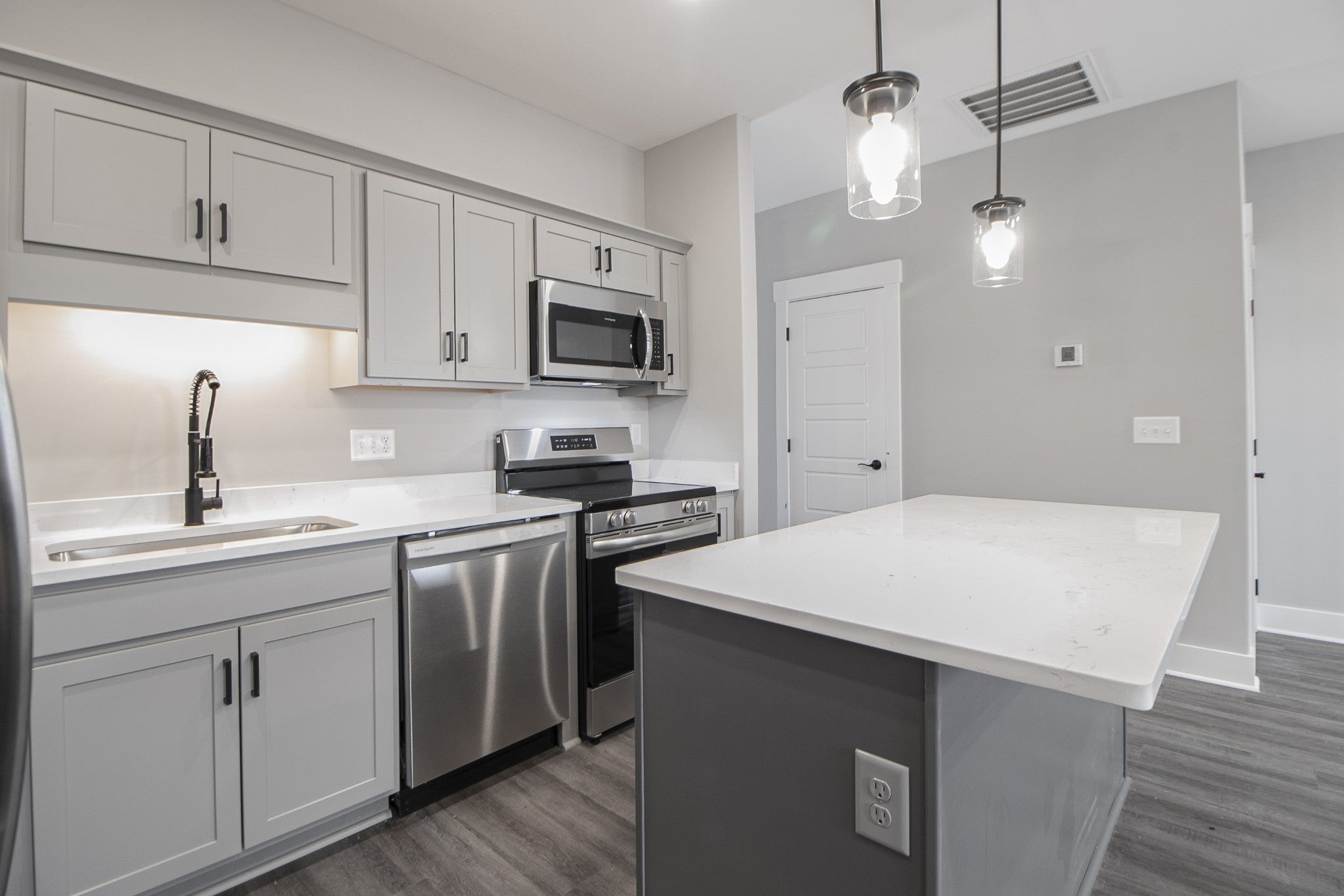 403 Jonathan Wade Circle