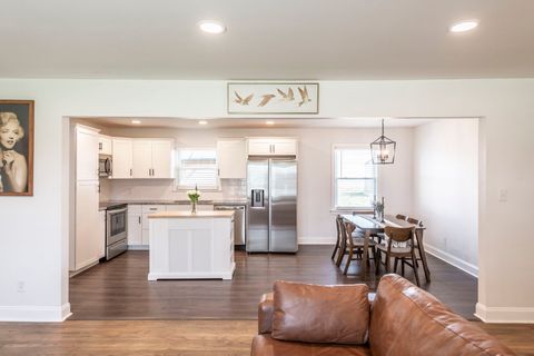 Photo of 723 S Westland Ave, Gallatin, TN 37066 (MLS # 3149825)