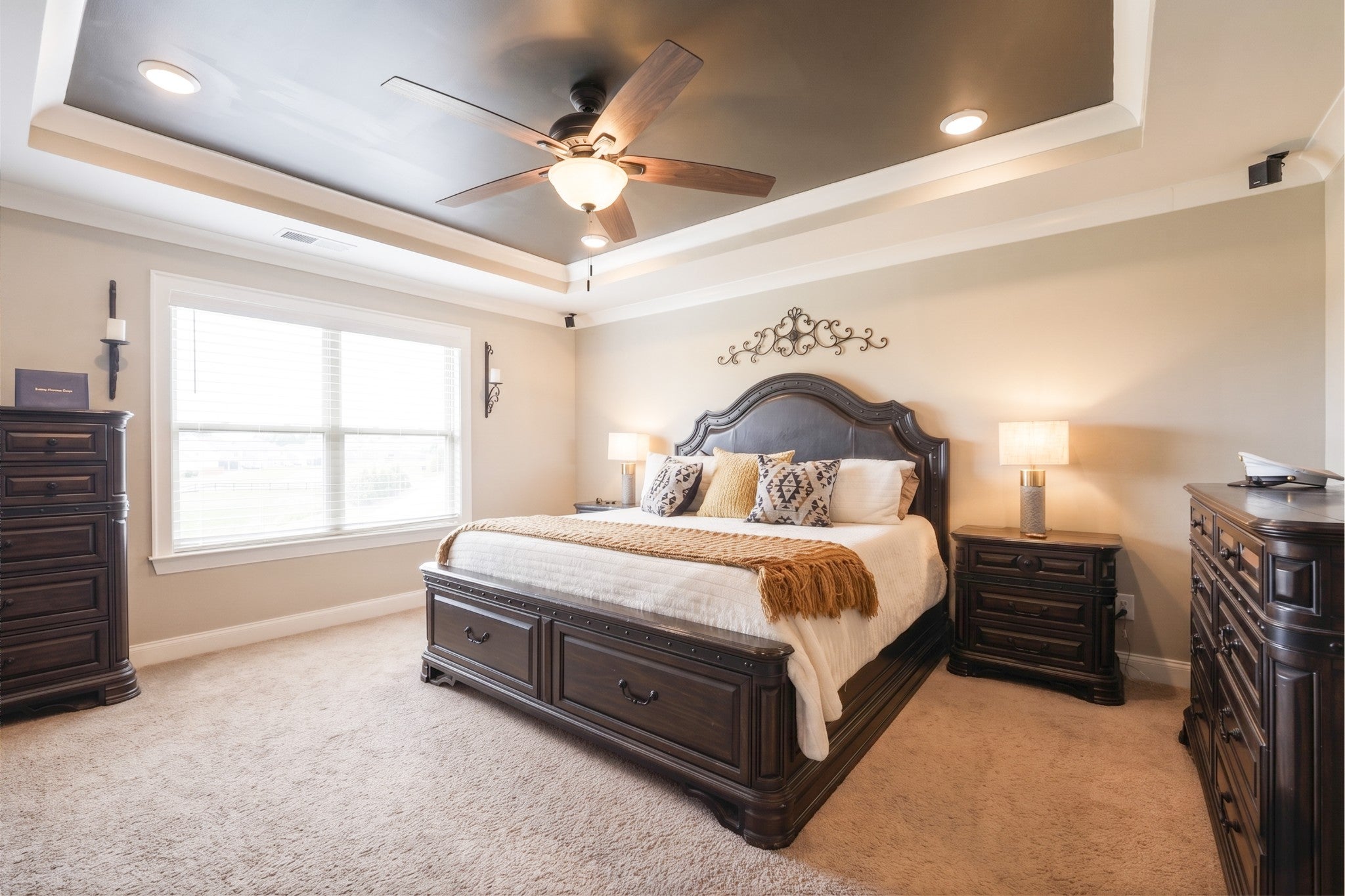 806 Chalkstone Ln