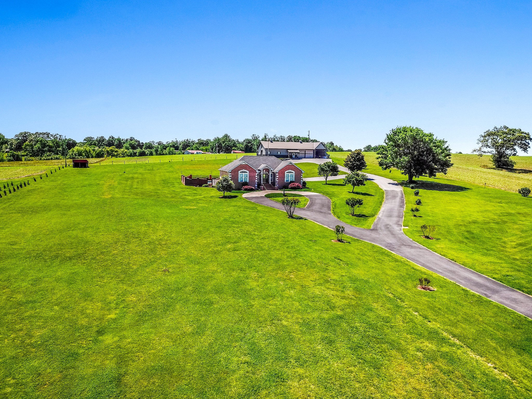 4984 Somerville Rd