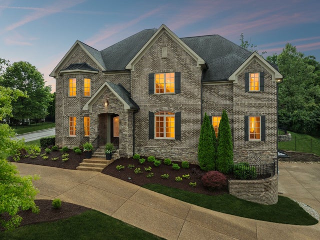 9559 Hampton Reserve Dr, Brentwood - listing photo 2