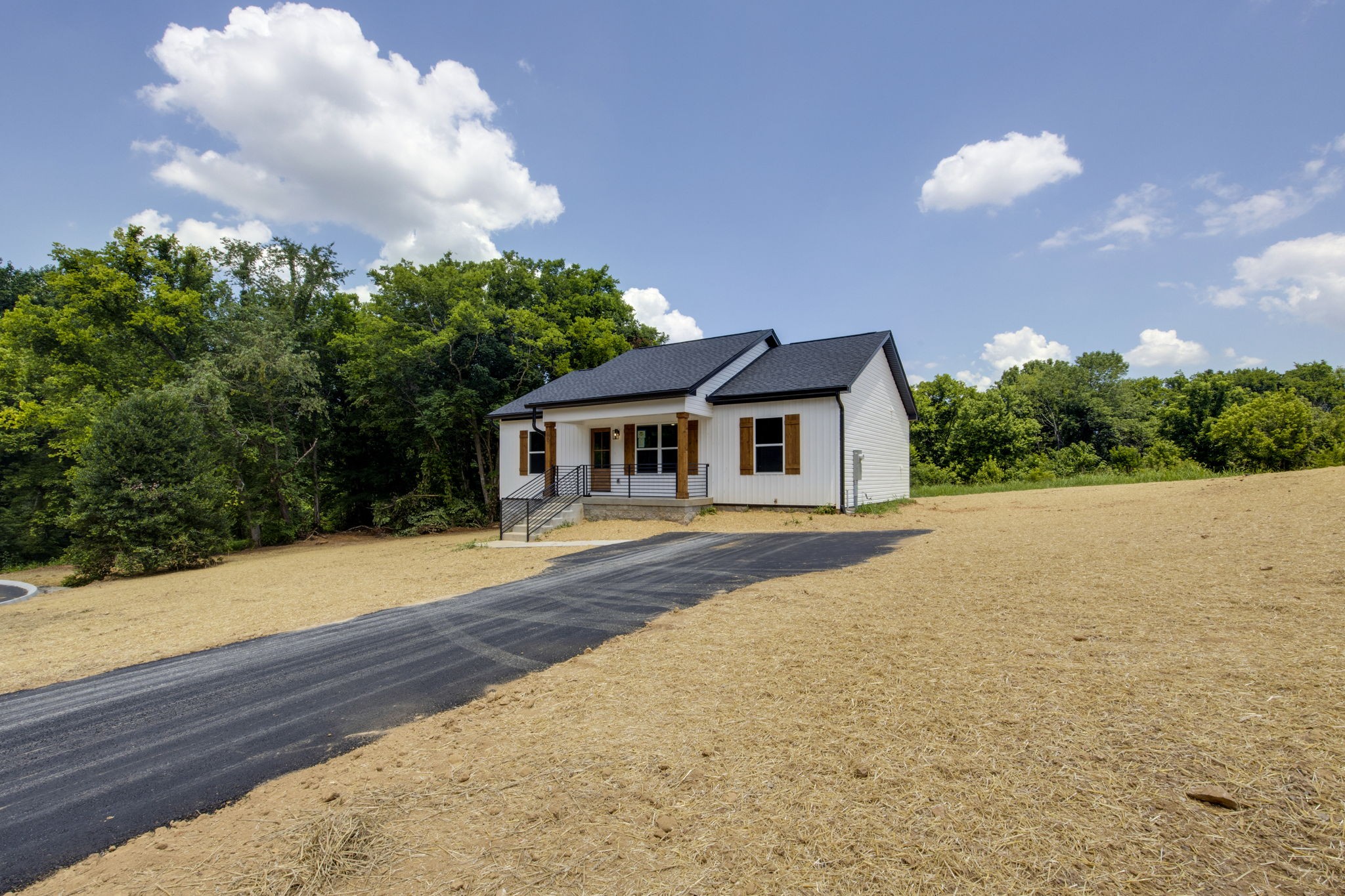 1097 Landing Ln