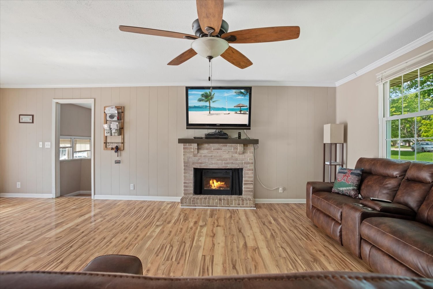 3005 Westwood Dr